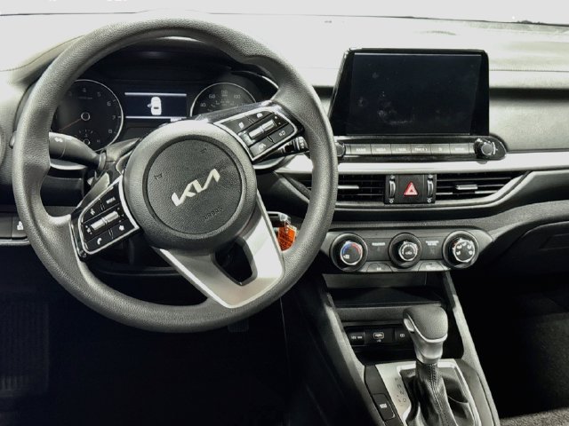 Certified 2024 Kia Forte LXS w/ LXS Technology Package FWD image 13
