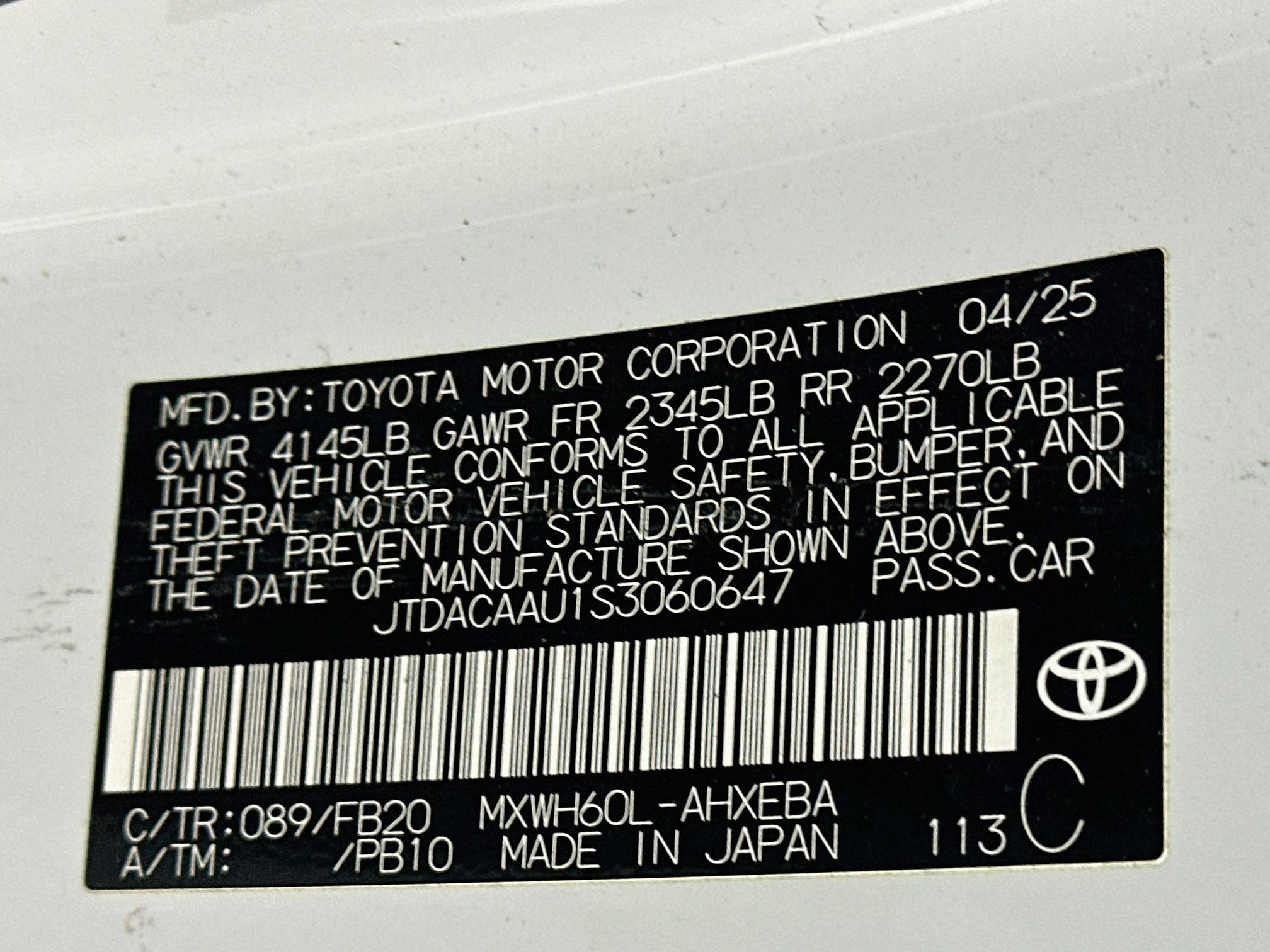 Used 2025 Toyota Prius LE FWD image 12
