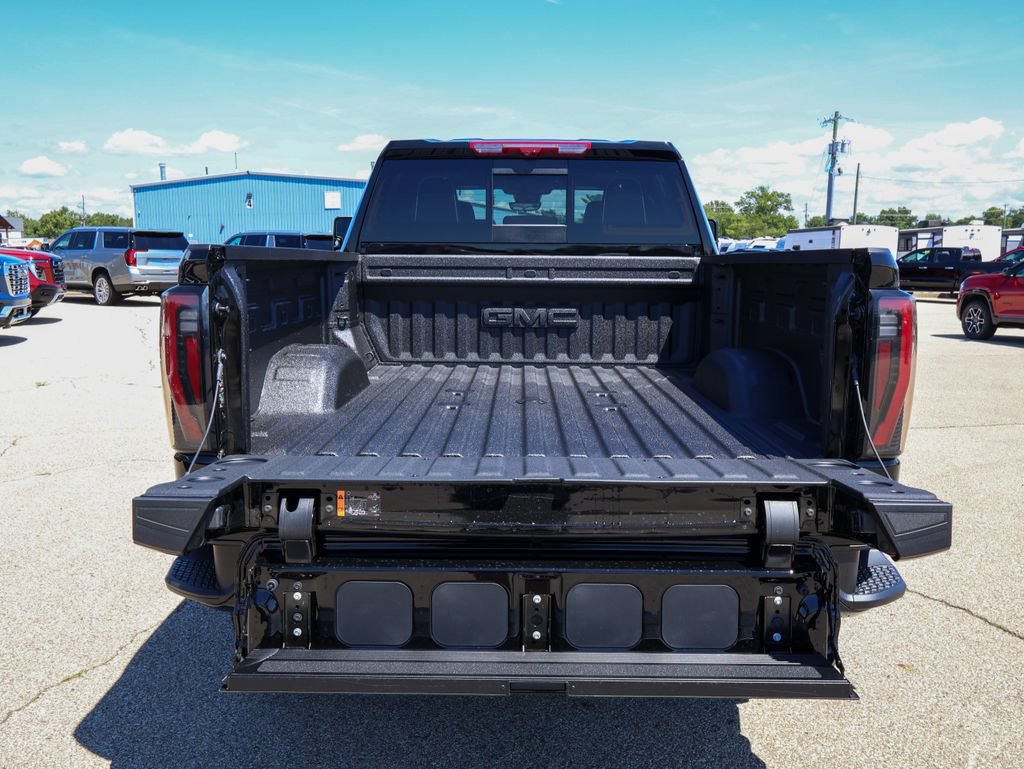New 2026 GMC Sierra 2500 AT4X w/ LPO, Black Badging Package AWD/4WD image 5