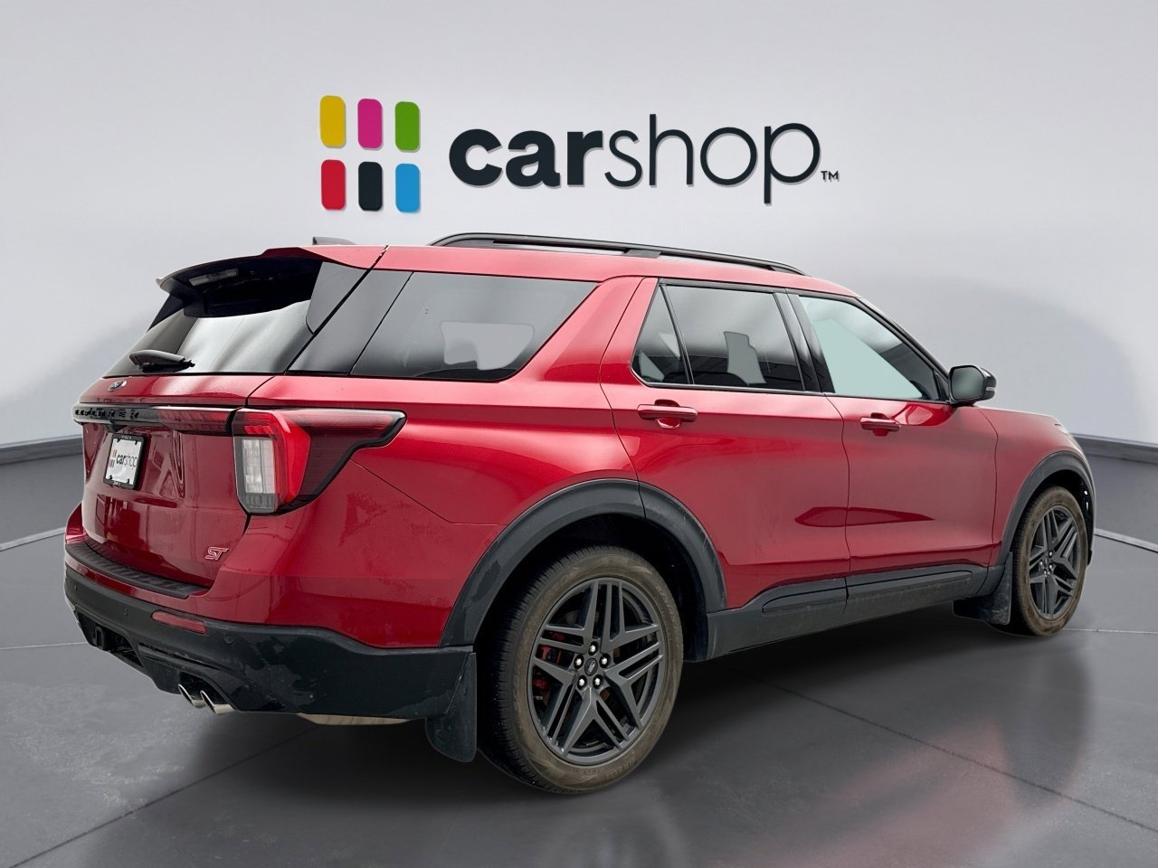 Used 2025 Ford Explorer ST image 5