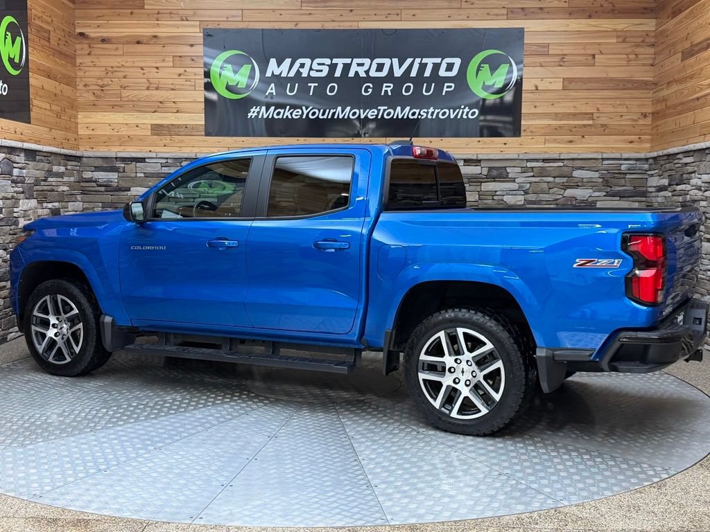 Used 2024 Chevrolet Colorado Z71 w/ Z71 Convenience Package 2 AWD/4WD image 14
