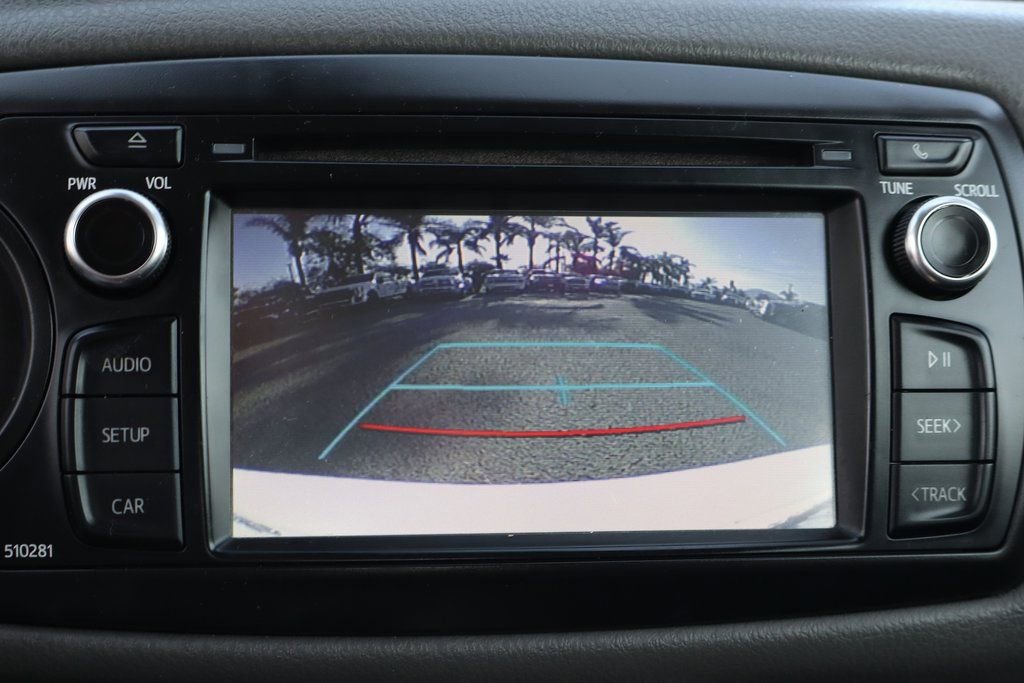 Used 2018 Toyota Yaris LE w/ Carpet Mat Package image 30