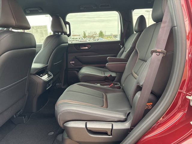 New 2026 Nissan Armada SL w/ Captain's Chari Seat Package image 4