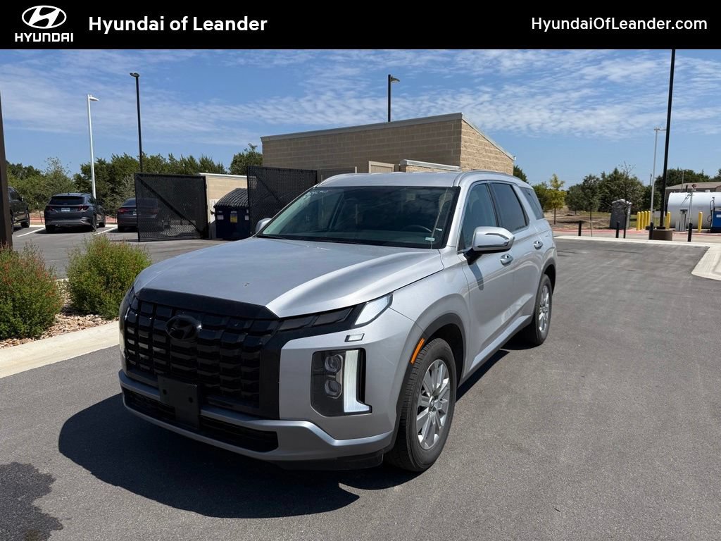 Used 2025 Hyundai Palisade SEL FWD image 1