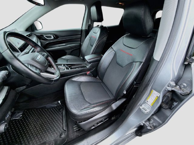 Used 2022 Jeep Compass Trailhawk w/ Trailhawk Convenience Group AWD/4WD image 21