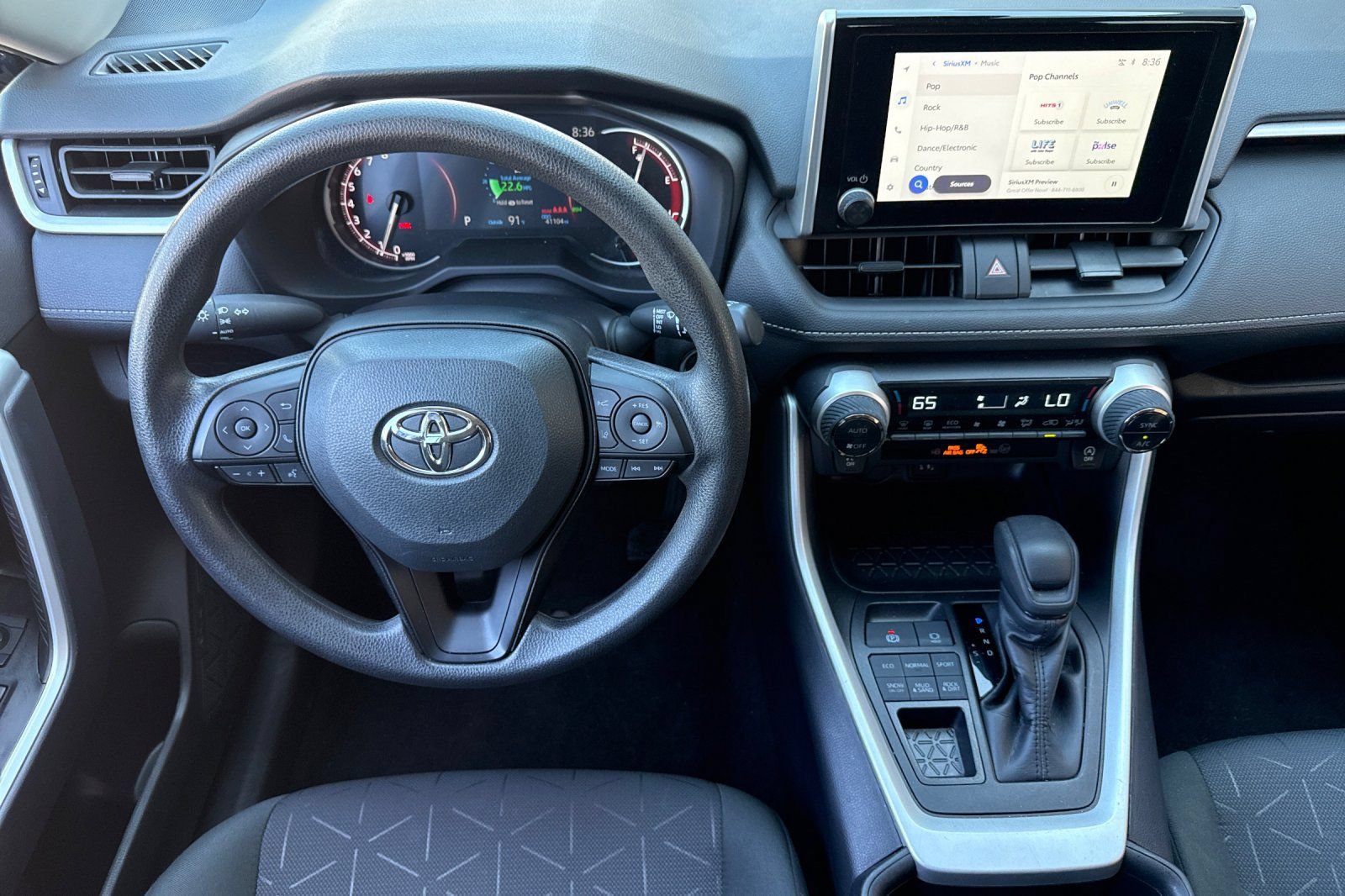 Certified 2025 Toyota RAV4 XLE AWD/4WD image 17