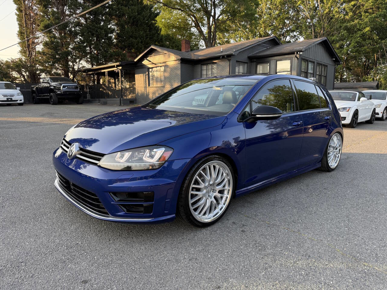 Used 2016 Volkswagen Golf R 4-Door AWD/4WD image 2