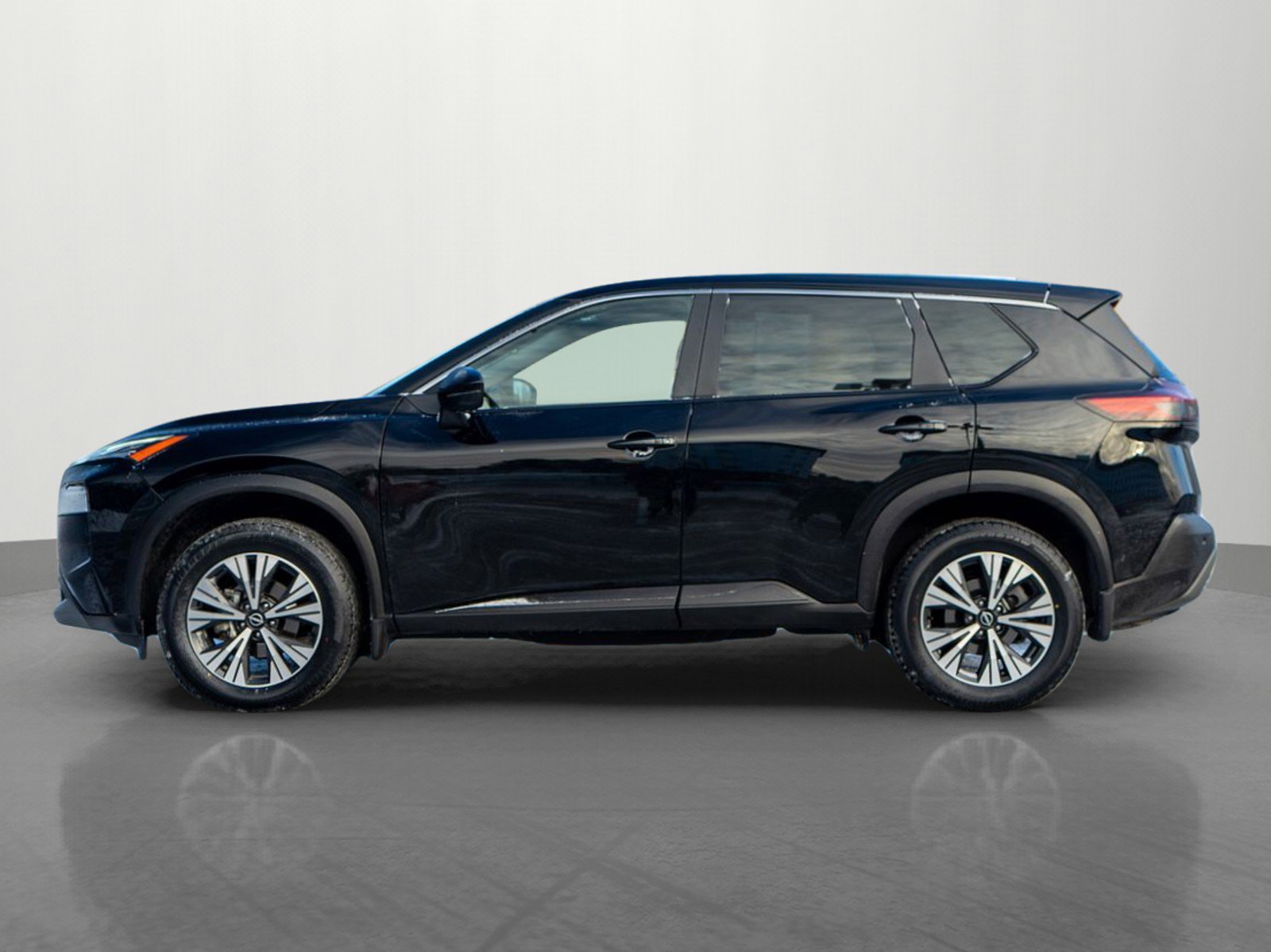 Used 2023 Nissan Rogue SV image 4