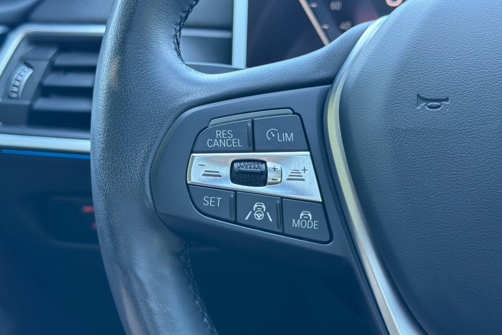 Certified 2023 BMW i4 eDrive35 RWD image 30
