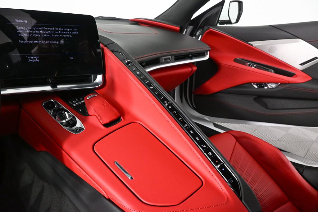 Used 2022 Chevrolet Corvette Stingray Premium Cpe w/ Z51 Performance Package image 13