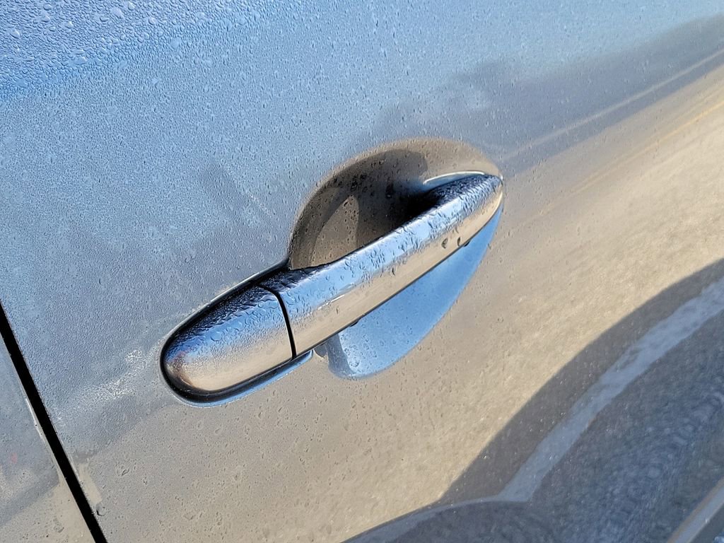 Used 2018 MAZDA CX-5 Touring w/ Preferred Equipment Package image 12