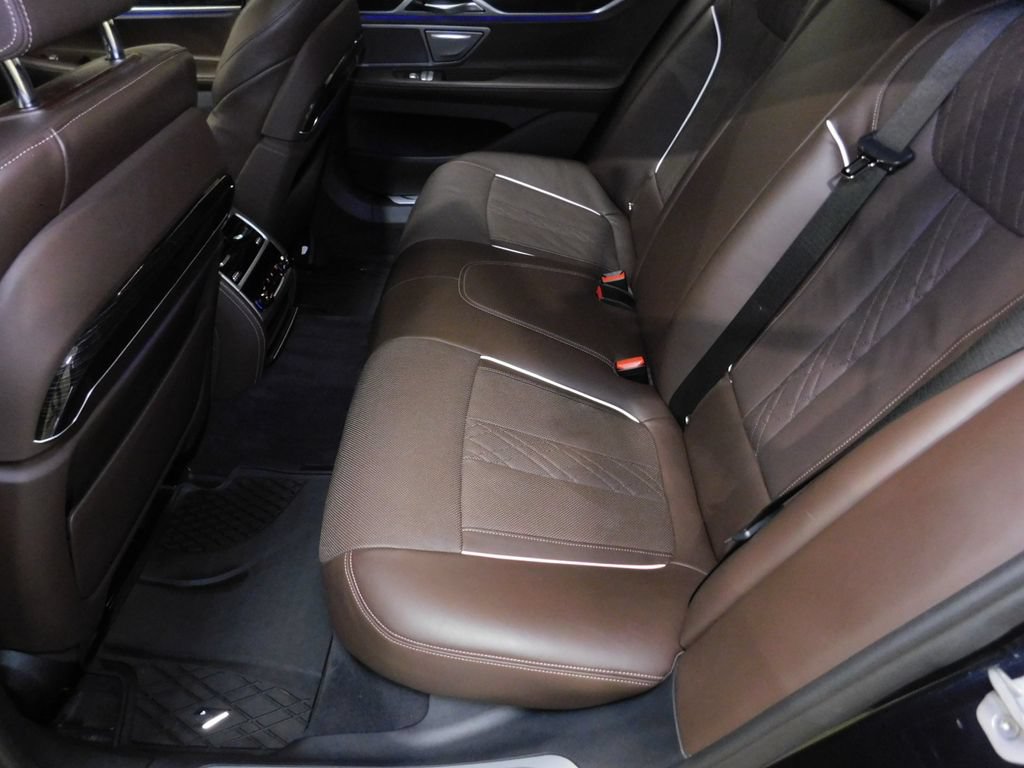 Used 2019 BMW 750i xDrive AWD/4WD image 60