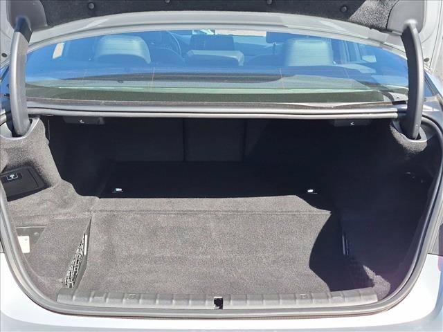 Used 2019 BMW 530e w/ Convenience Package RWD image 6
