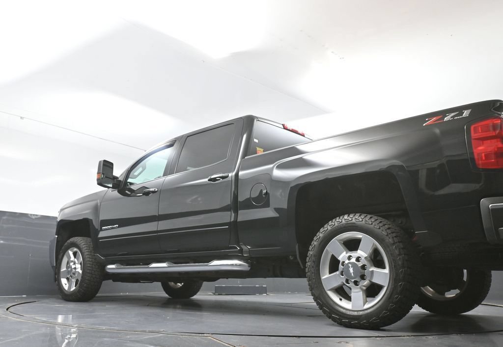 Used 2019 Chevrolet Silverado 2500 LT w/ All Star Edition AWD/4WD image 64