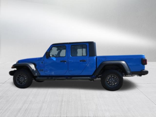 New 2026 Jeep Gladiator Sport AWD/4WD image 7