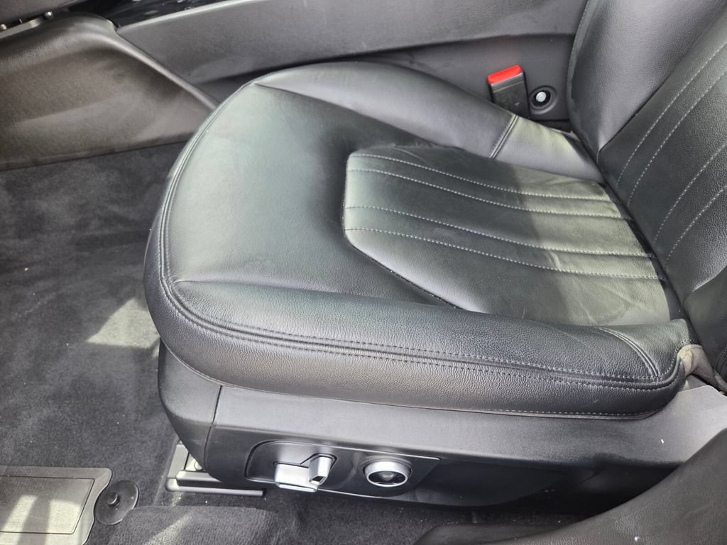 Used 2023 Maserati Ghibli Modena RWD image 25