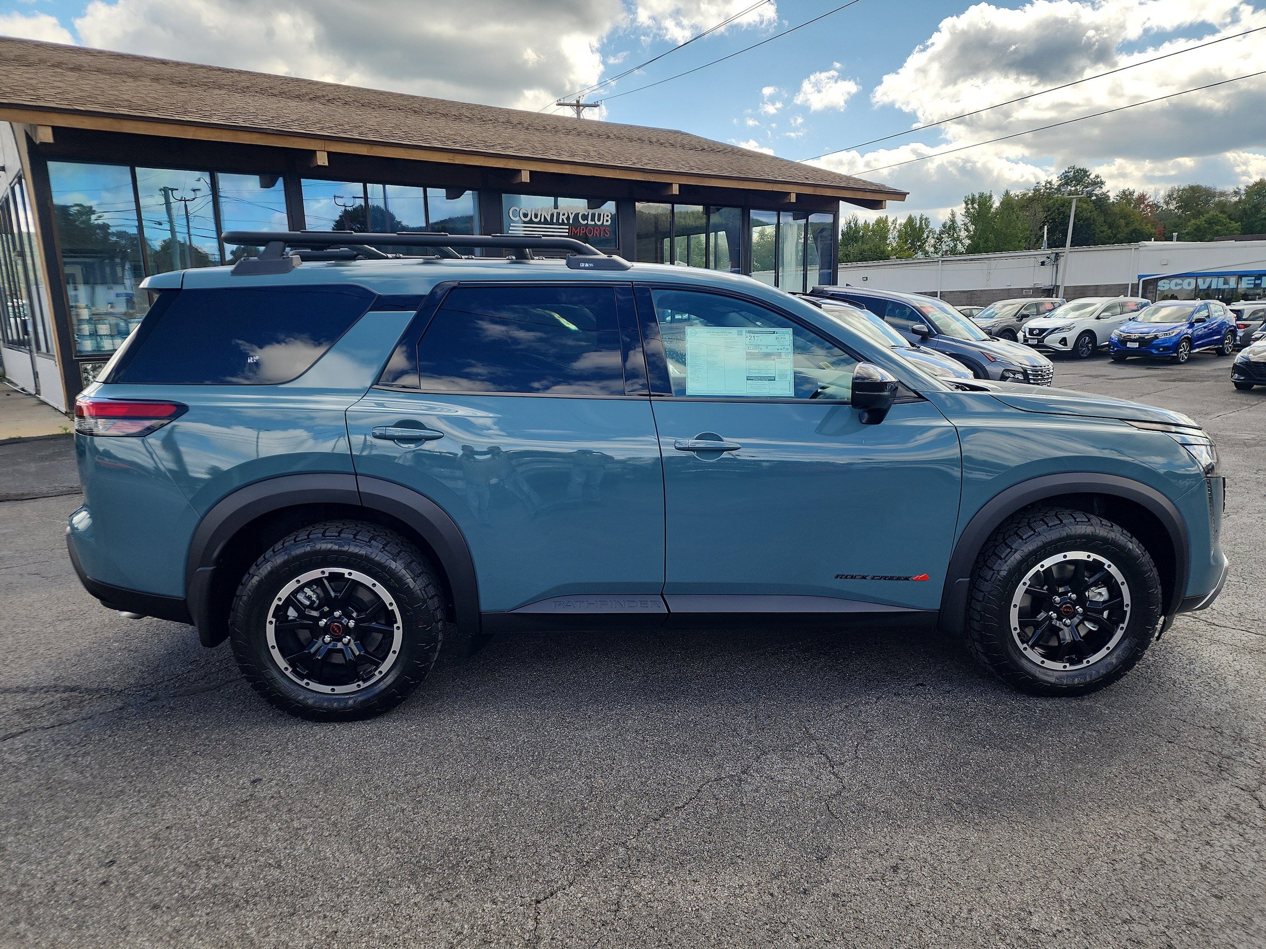 New 2026 Nissan Pathfinder Rock Creek w/ Rock Creek Premium Package AWD/4WD image 9