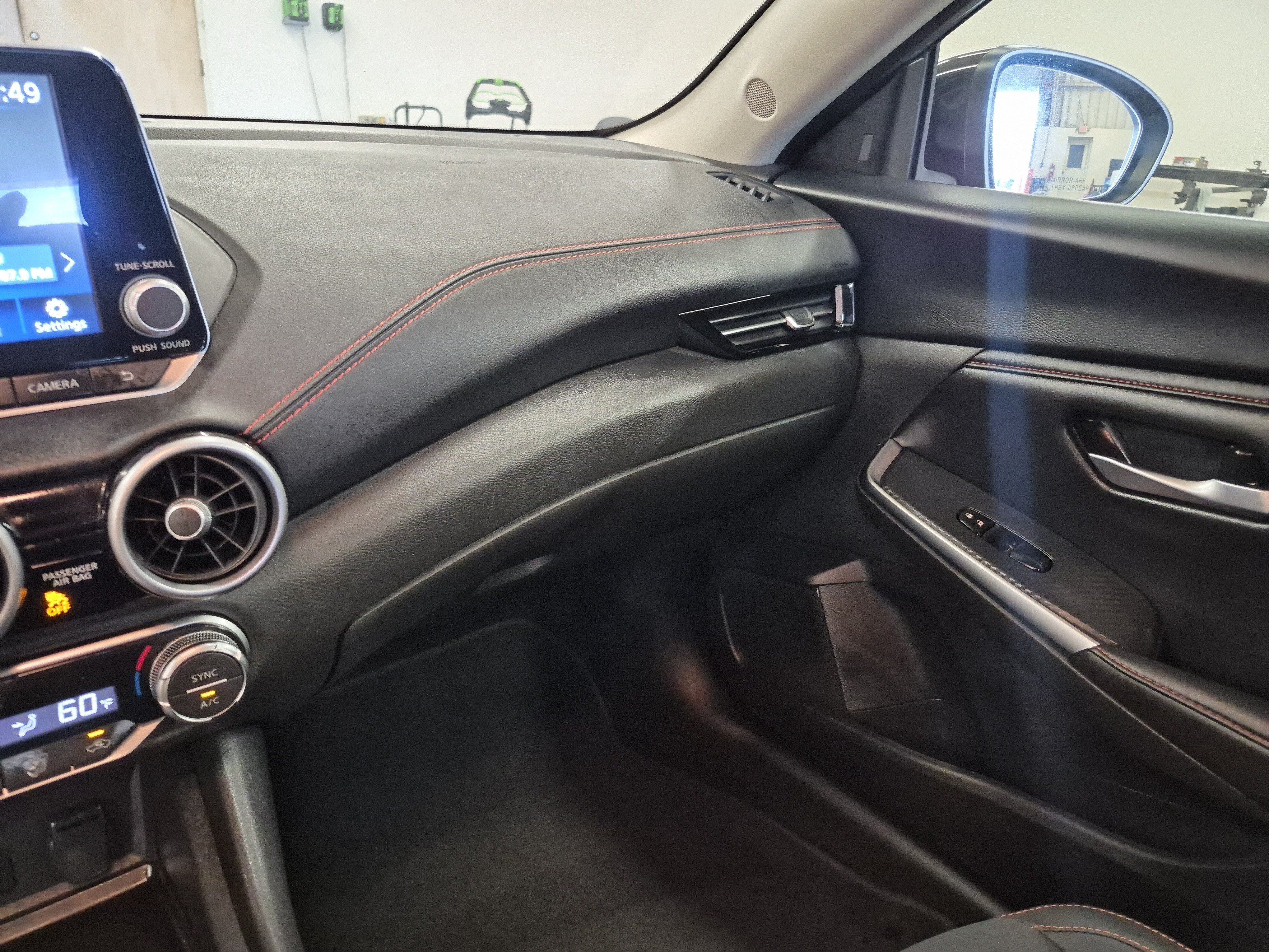 Used 2025 Nissan Sentra SR FWD image 23