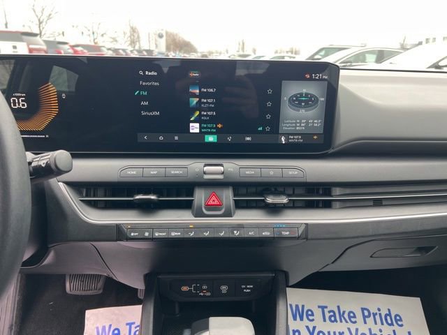 Certified 2025 Kia K4 LXS image 16