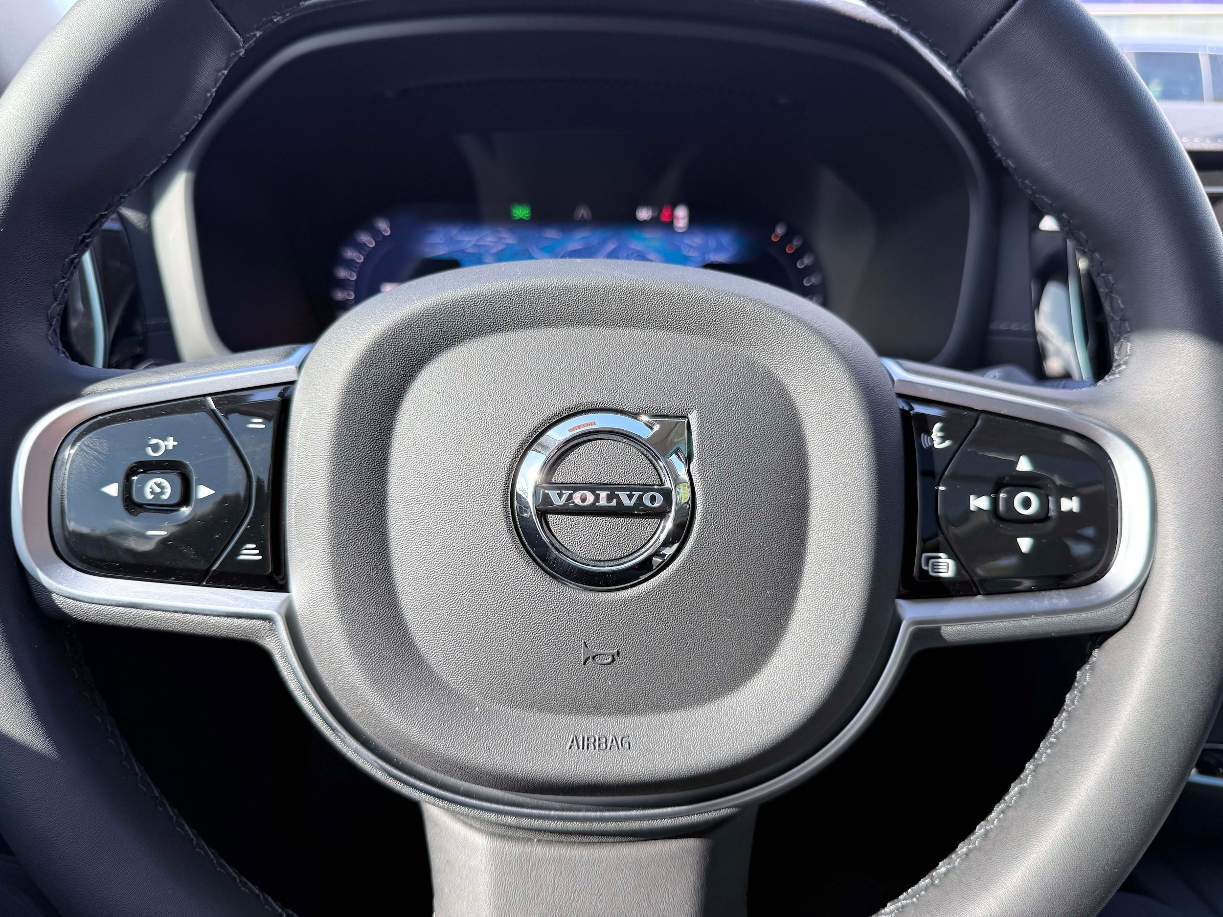 New 2026 Volvo V60 B5 Cross Country Ultra w/ Protection Package Premier AWD/4WD image 19