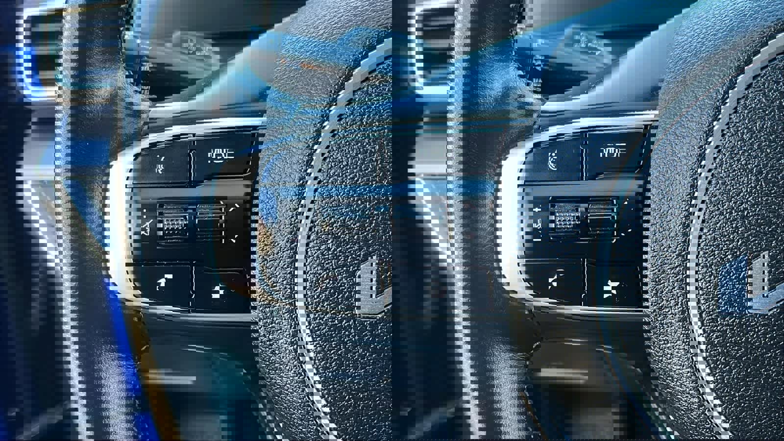 Used 2024 Kia Sportage EX image 13