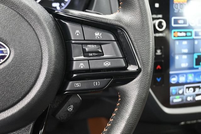 Used 2025 Subaru Forester Touring AWD/4WD image 3