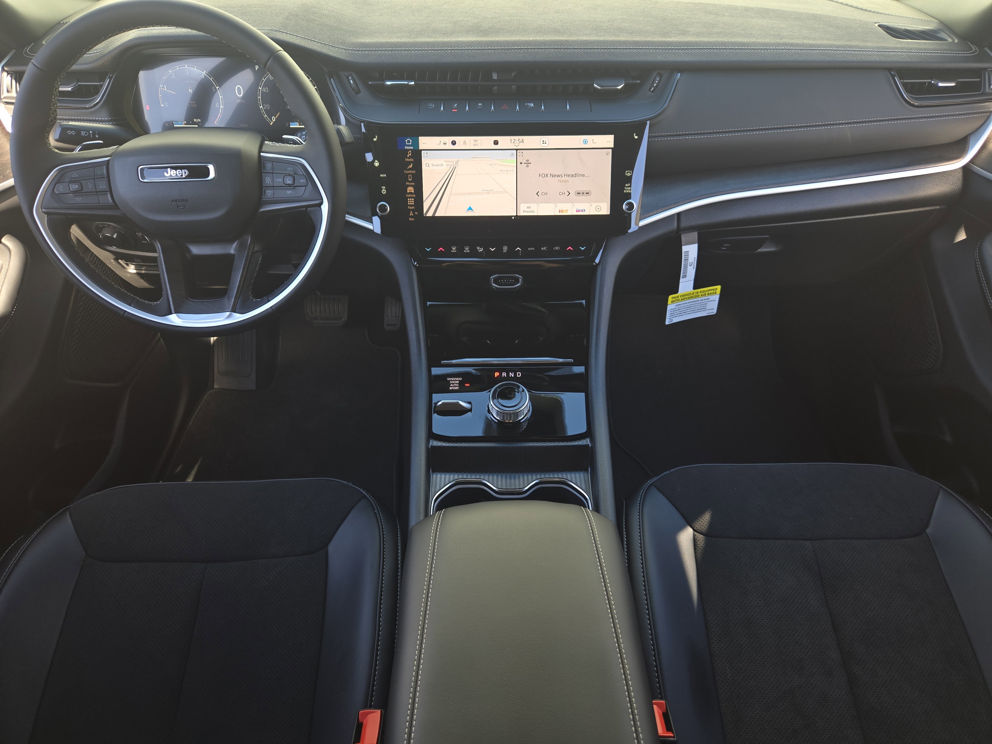 New 2026 Jeep Grand Cherokee Altitude image 20