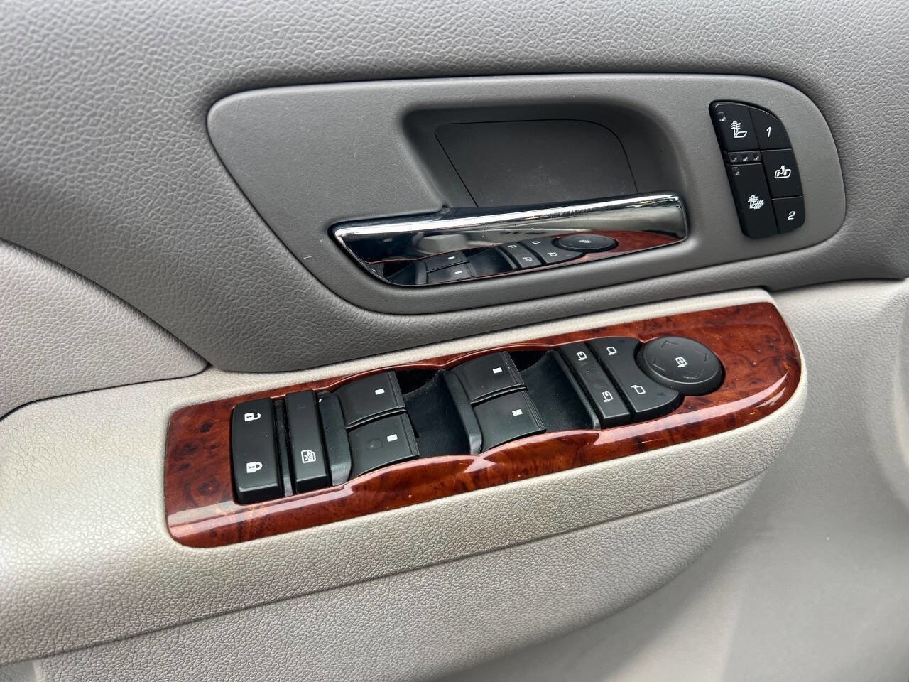 Used 2011 Chevrolet Silverado 1500 LTZ w/ LTZ Plus Package image 20