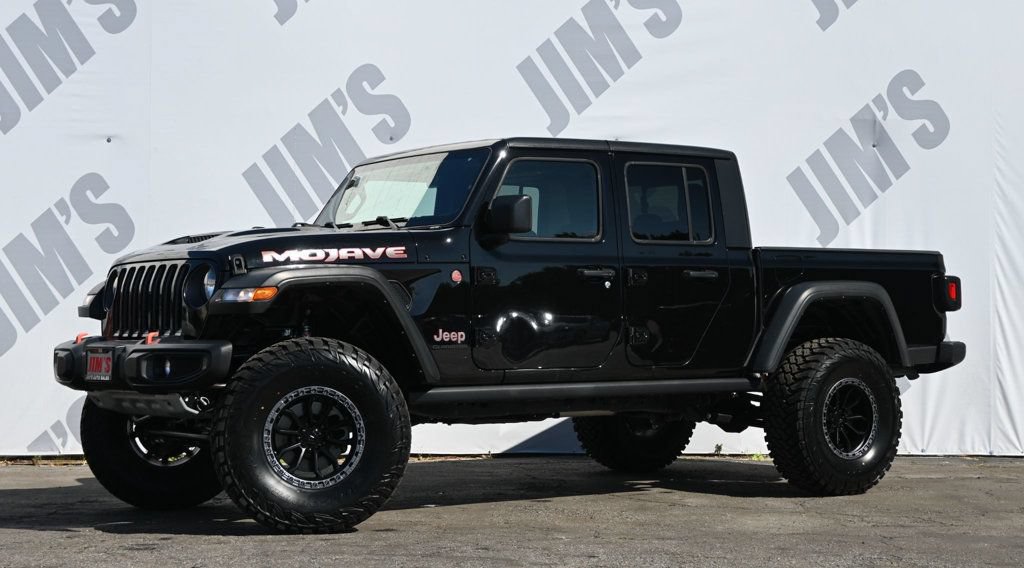 Used 2022 Jeep Gladiator Mojave w/ Cold Weather Group AWD/4WD image 1