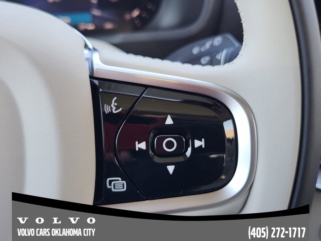Used 2026 Volvo XC90 B6 Ultra image 28