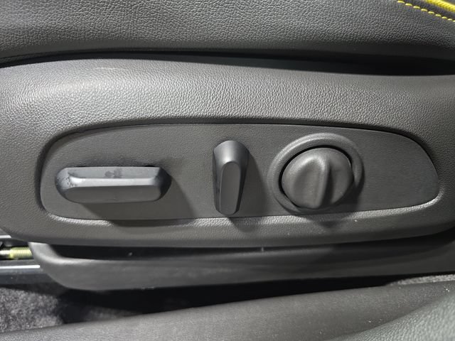 Used 2024 Chevrolet TrailBlazer ACTIV w/ Convenience Package FWD image 32