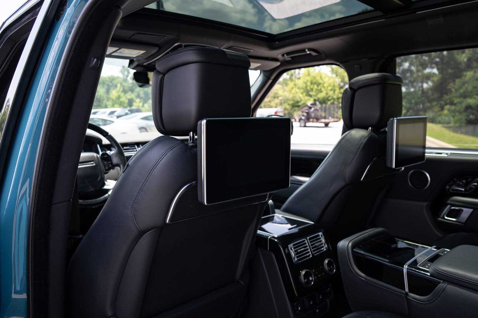 Used 2021 Land Rover Range Rover Autobiography Fifty Edition AWD/4WD image 39