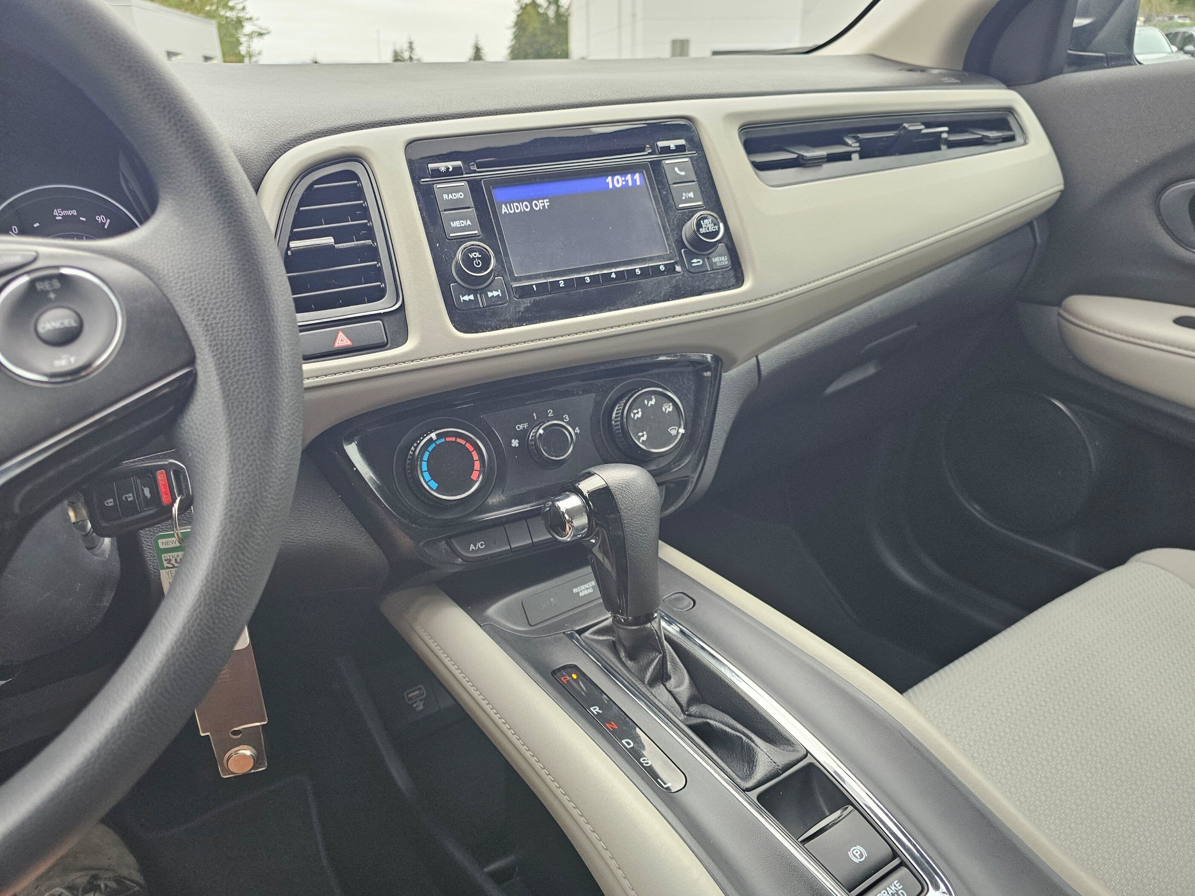 Used 2019 Honda HR-V LX image 31