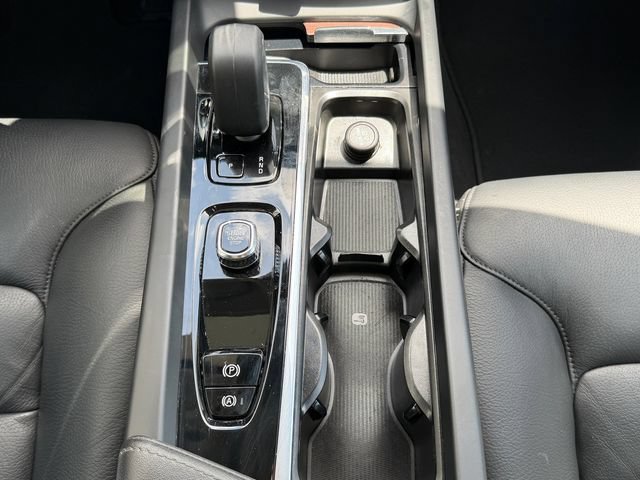 Certified 2023 Volvo S60 B5 Plus w/ Climate Package AWD/4WD image 19