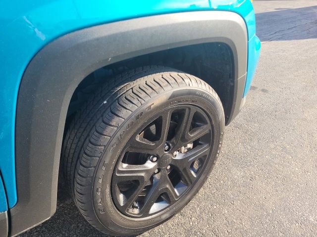 Used 2022 Jeep Renegade Altitude image 9