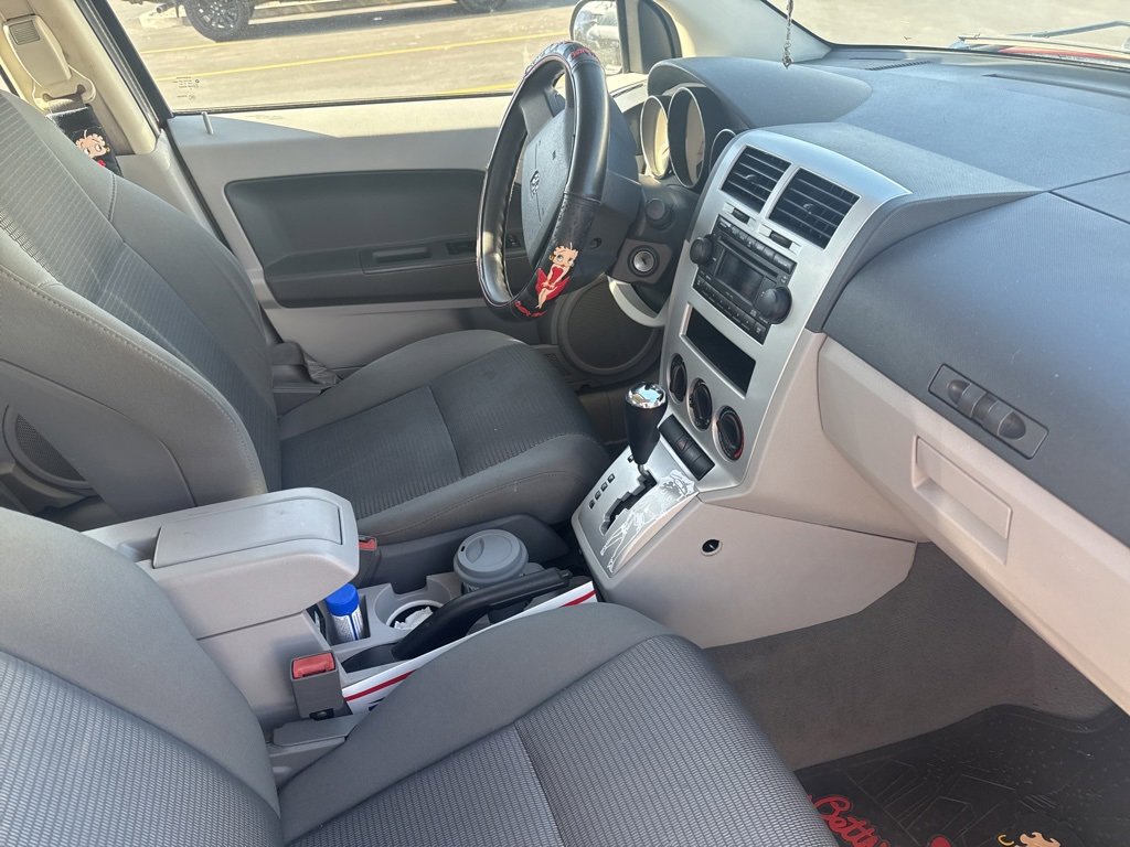 Used 2007 Dodge Caliber SXT w/ Driver Convenience Group image 3