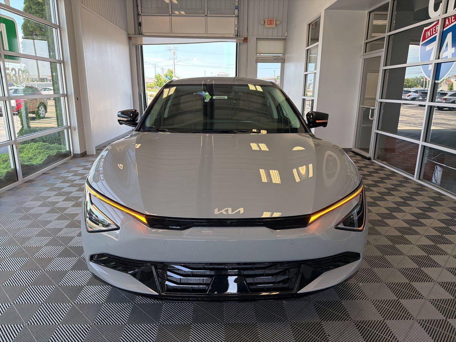 New 2026 Kia EV6 Wind AWD/4WD image 2