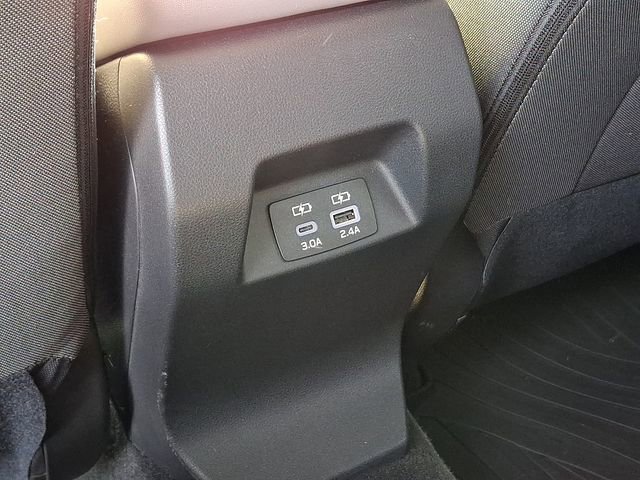Used 2026 Subaru Crosstrek 2.0i Premium image 12