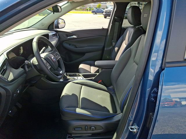 New 2026 Buick Encore GX Sport Touring w/ Comfort Package AWD/4WD image 10
