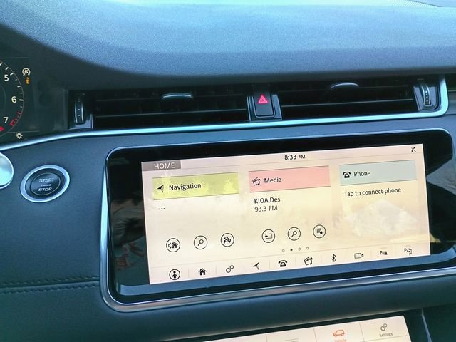 Used 2020 Land Rover Range Rover Evoque SE image 26