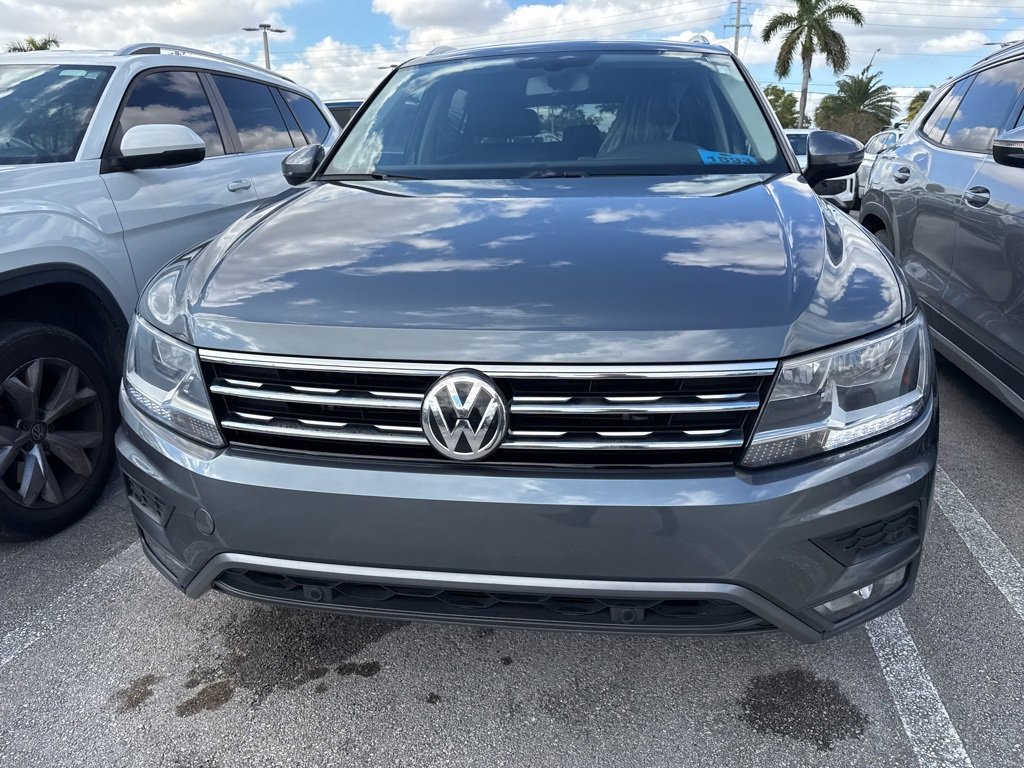 Used 2019 Volkswagen Tiguan SEL image 3