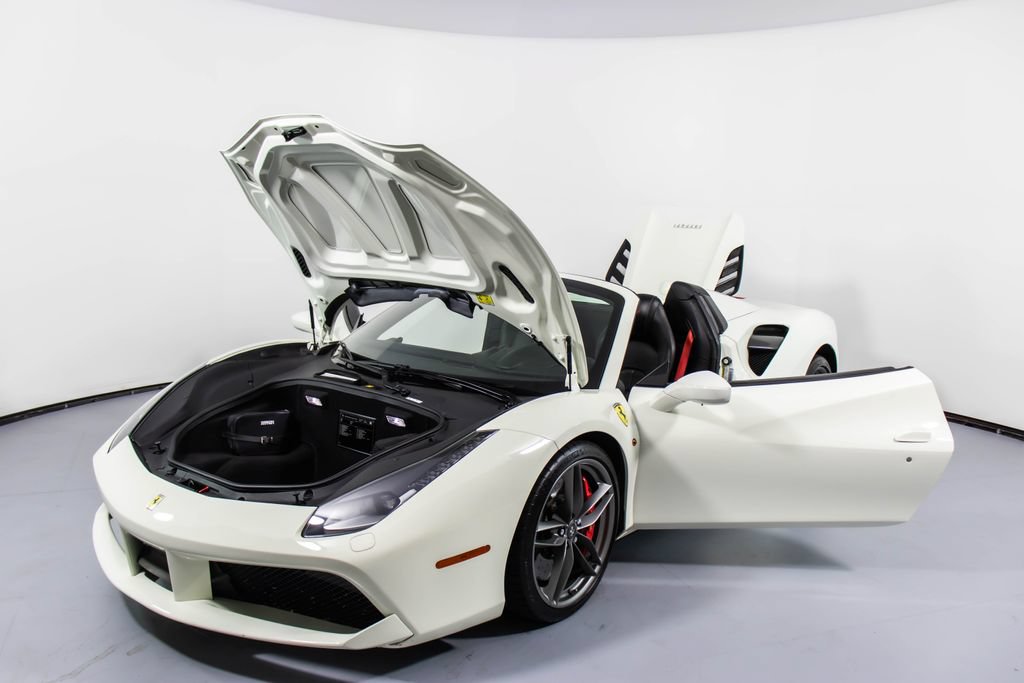 Certified 2019 Ferrari 488 Spider RWD image 33