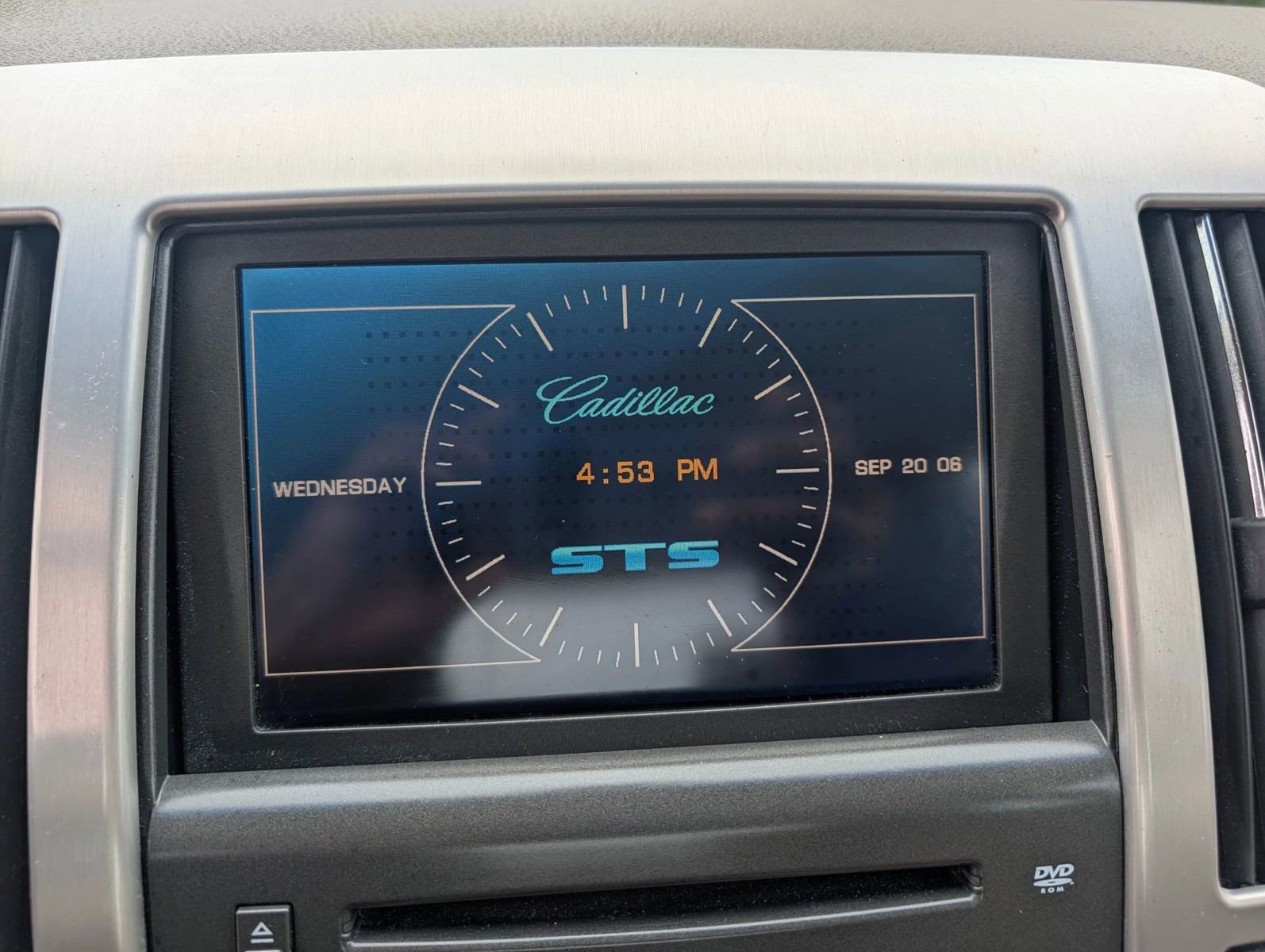 Used 2011 Cadillac STS RWD image 28