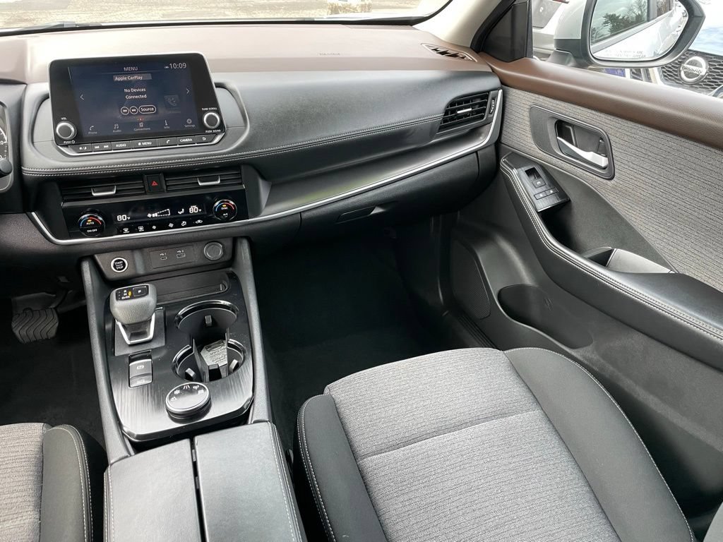 Certified 2023 Nissan Rogue SV AWD/4WD image 9
