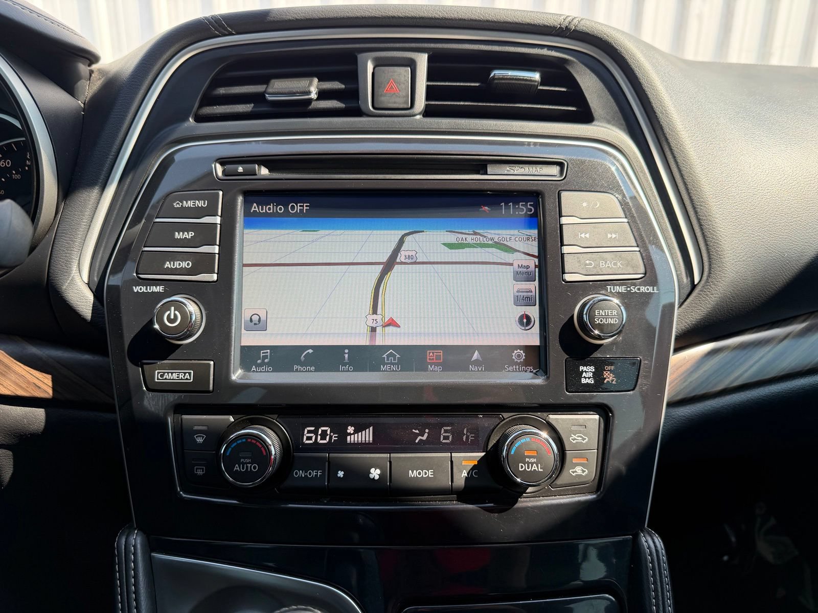 Used 2017 Nissan Maxima Platinum FWD image 15