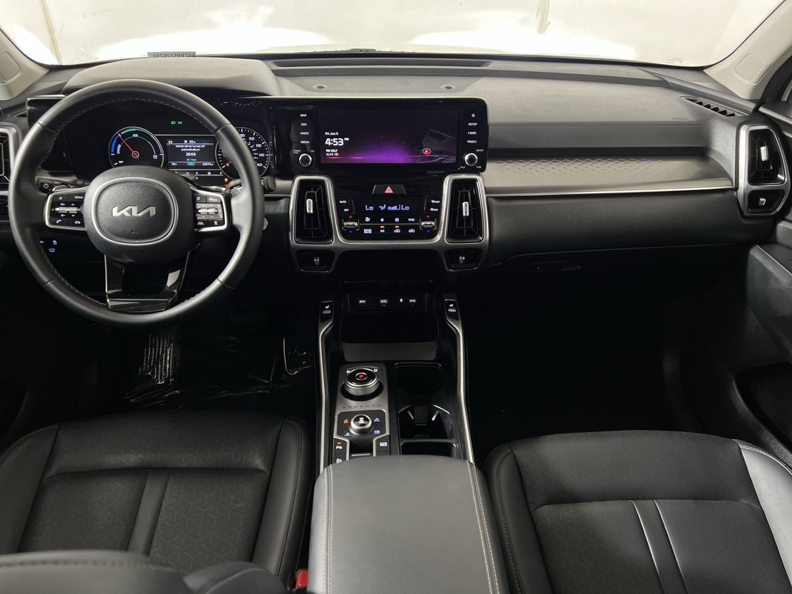 Used 2023 Kia Sorento EX AWD/4WD image 23