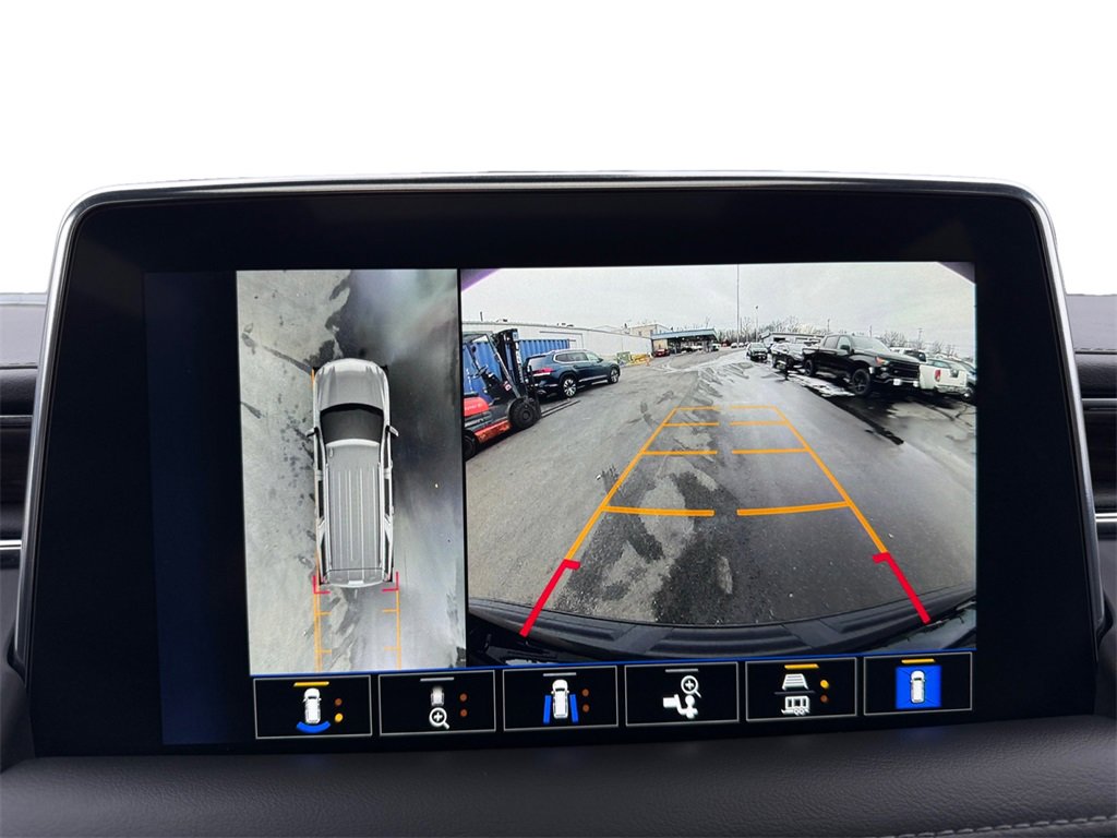 Used 2022 Chevrolet Tahoe LT w/ Luxury Package image 15