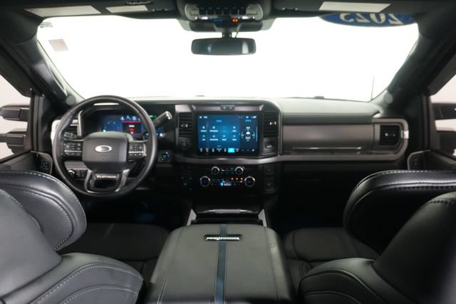 Used 2025 Ford F450 Platinum w/ FX4 Off-Road Package AWD/4WD image 29