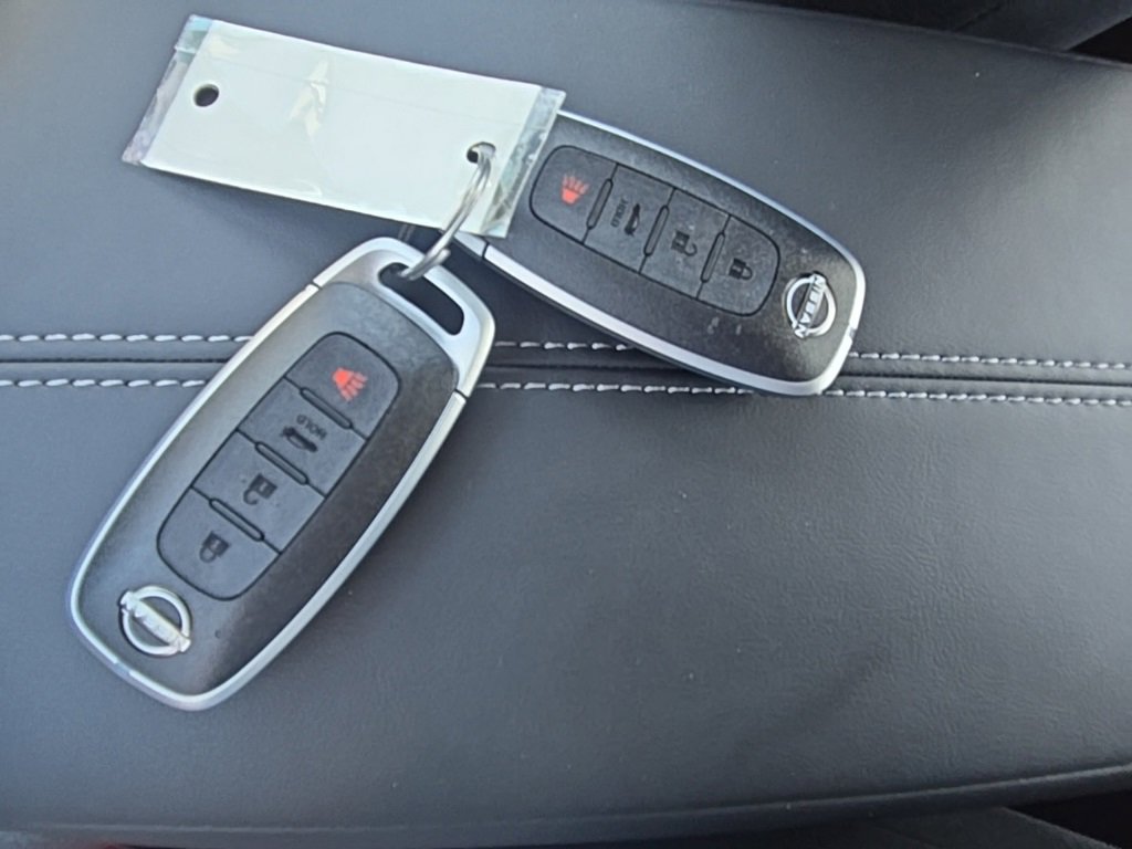 New 2025 Nissan Sentra SV image 32