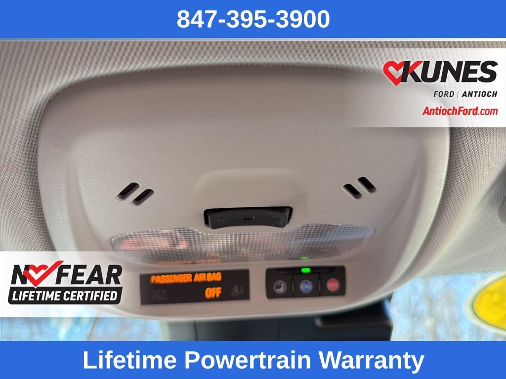 Used 2025 Chevrolet Trax LT FWD image 17